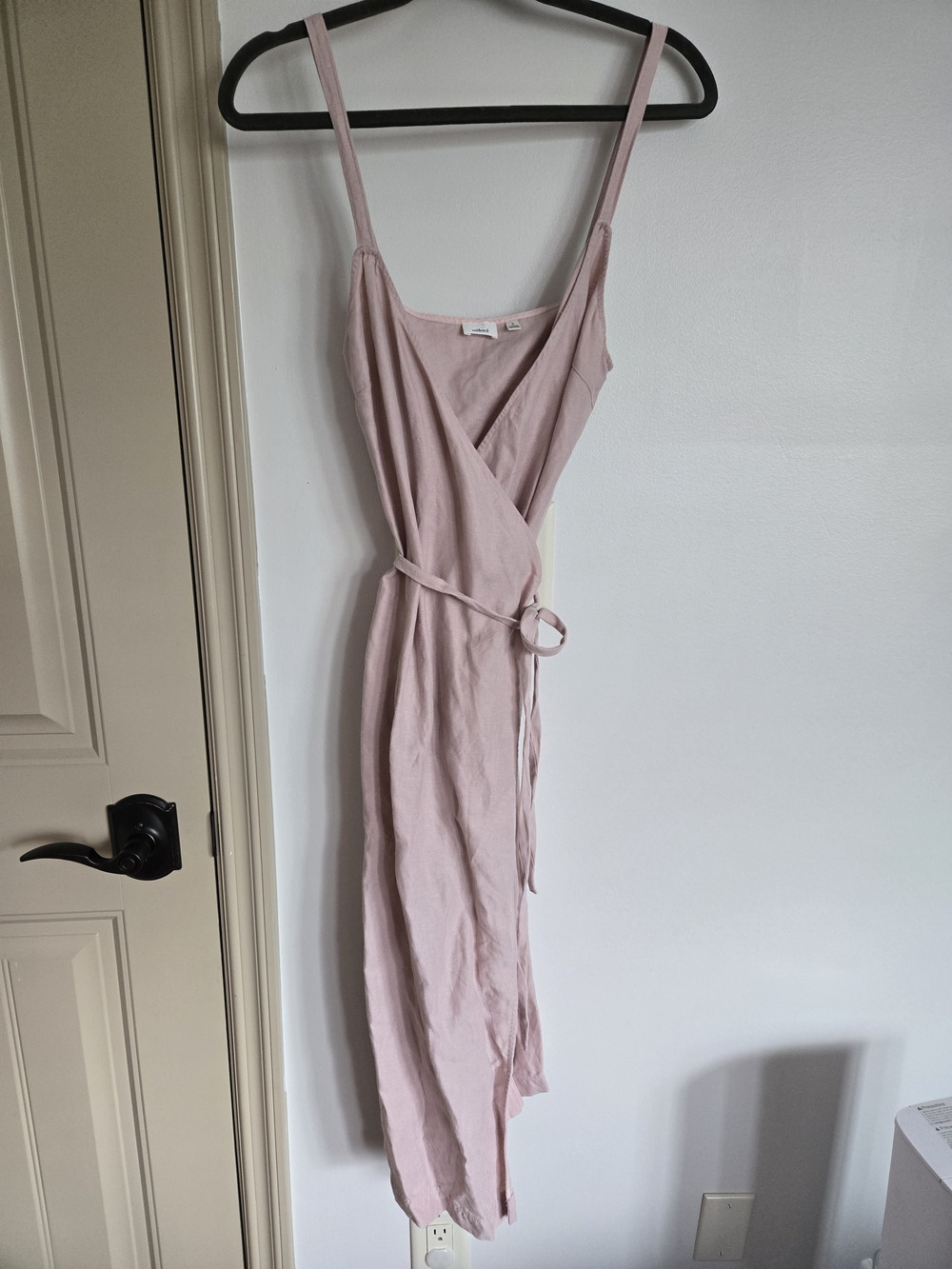 Wilfred Linen Dusty Rose Midi Wrap Dress - Picture 3 of 7